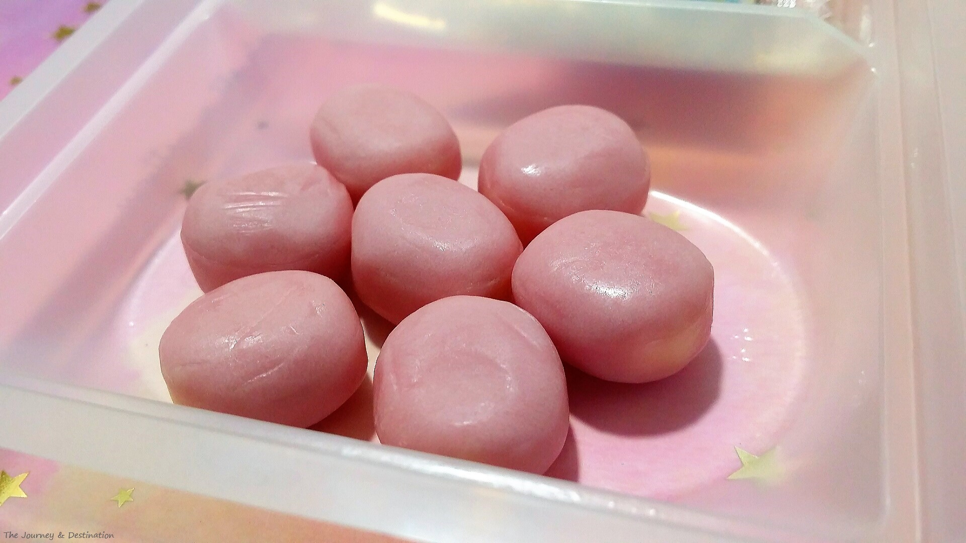 Pink Apple Candy from Japan + Spring Vibes – The Journey & Destination
